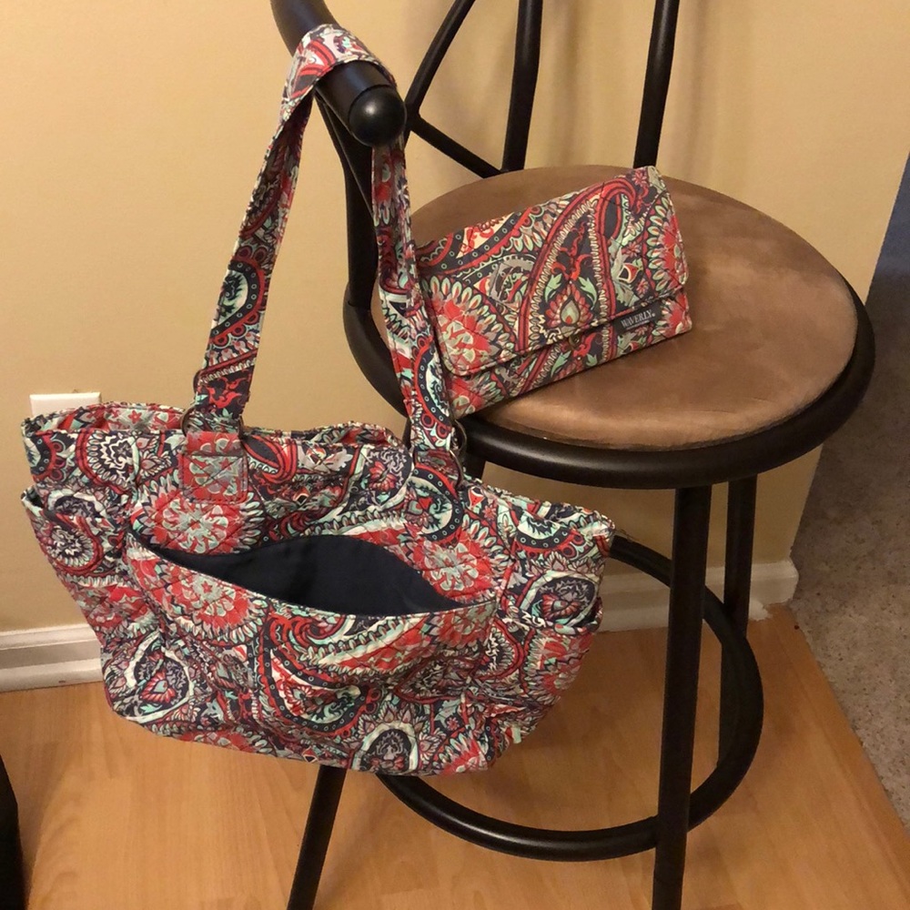 Quilted Purse w matching wallet Coral/Teal